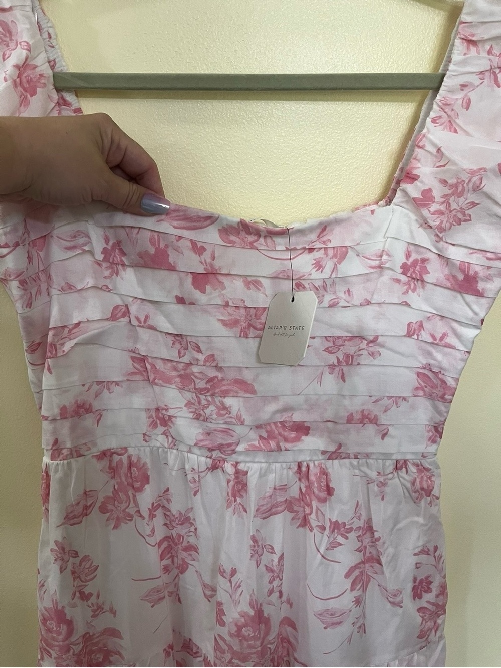NEW Altar’d State White & Pink Floral Maxi Dress Size Small & Large Available - Picture 8 of 10